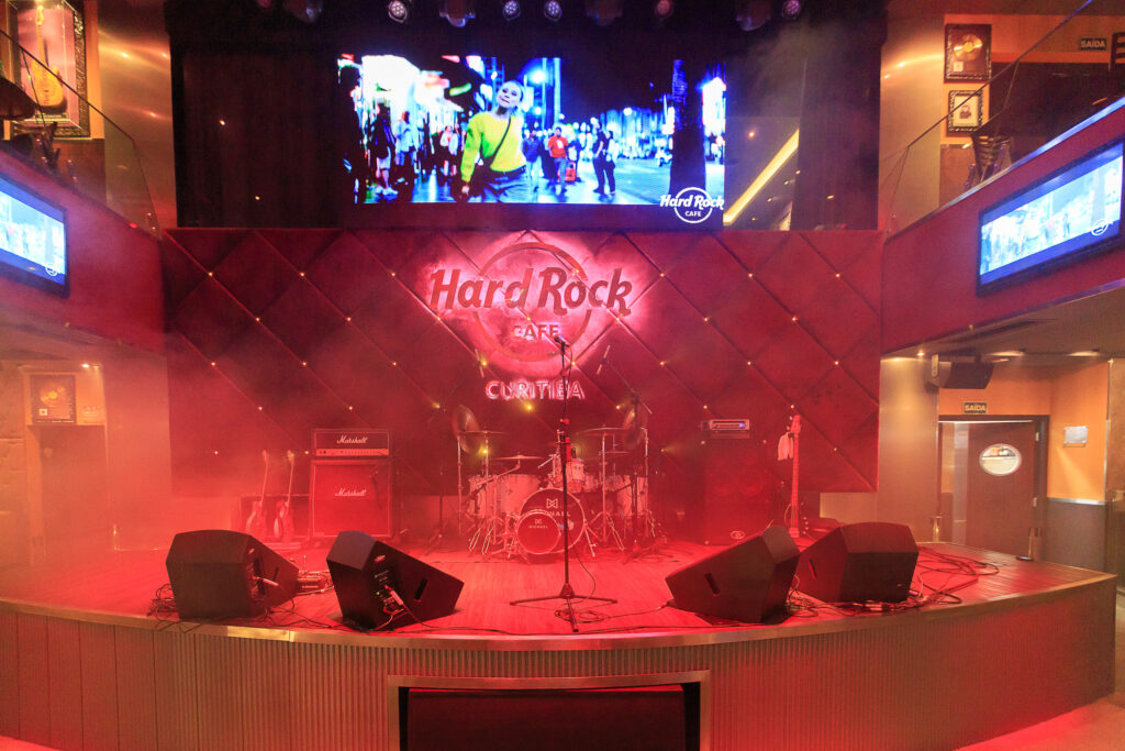 HARD ROCK CAFÉ CURITIBA Cristal Engenharia Curitiba